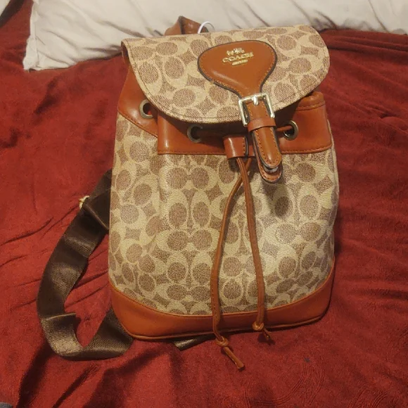Coach | Bags | Coach Brown And Tan Backpack With Signature  display picture 3